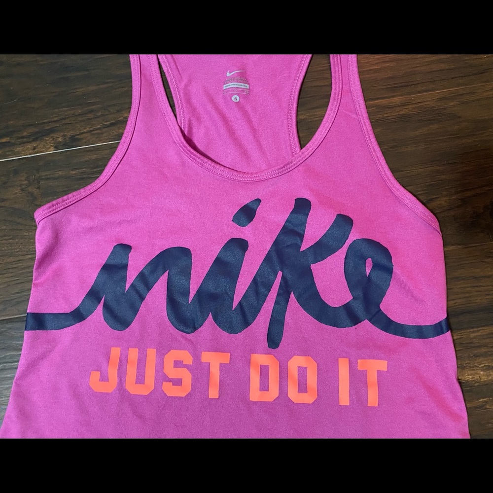 Nike tank top